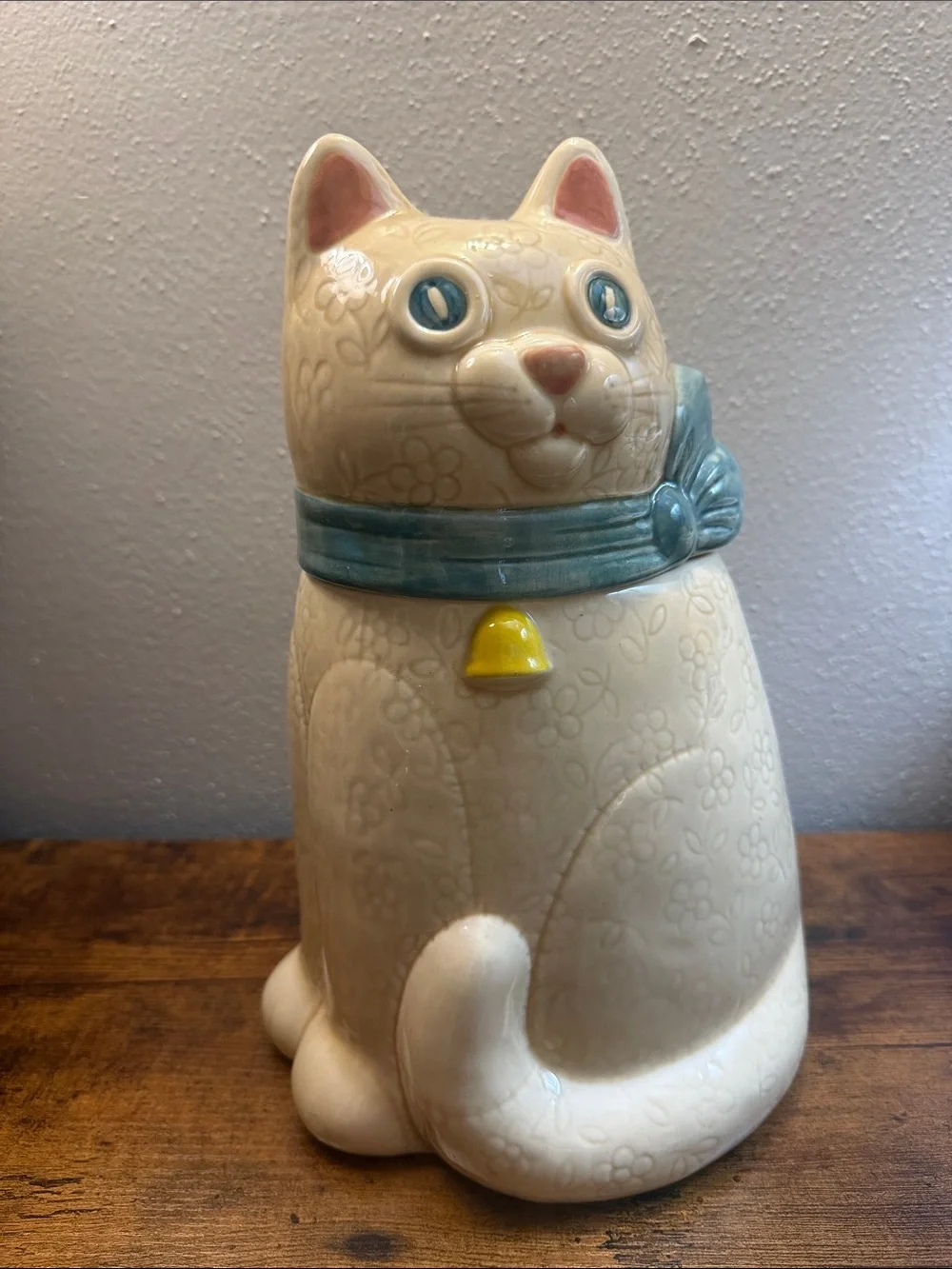 Poppy Trail Cat Cookie Jar Canister Ceramic Kitchen Food Storage